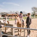 Buedlfarm - Der Familien-erlebnishof In Strandnaehe Gospodarstwo wiejskie